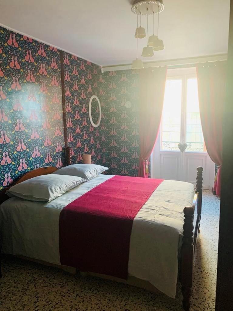 La Babayaga Bed and Breakfast Capestang Buitenkant foto