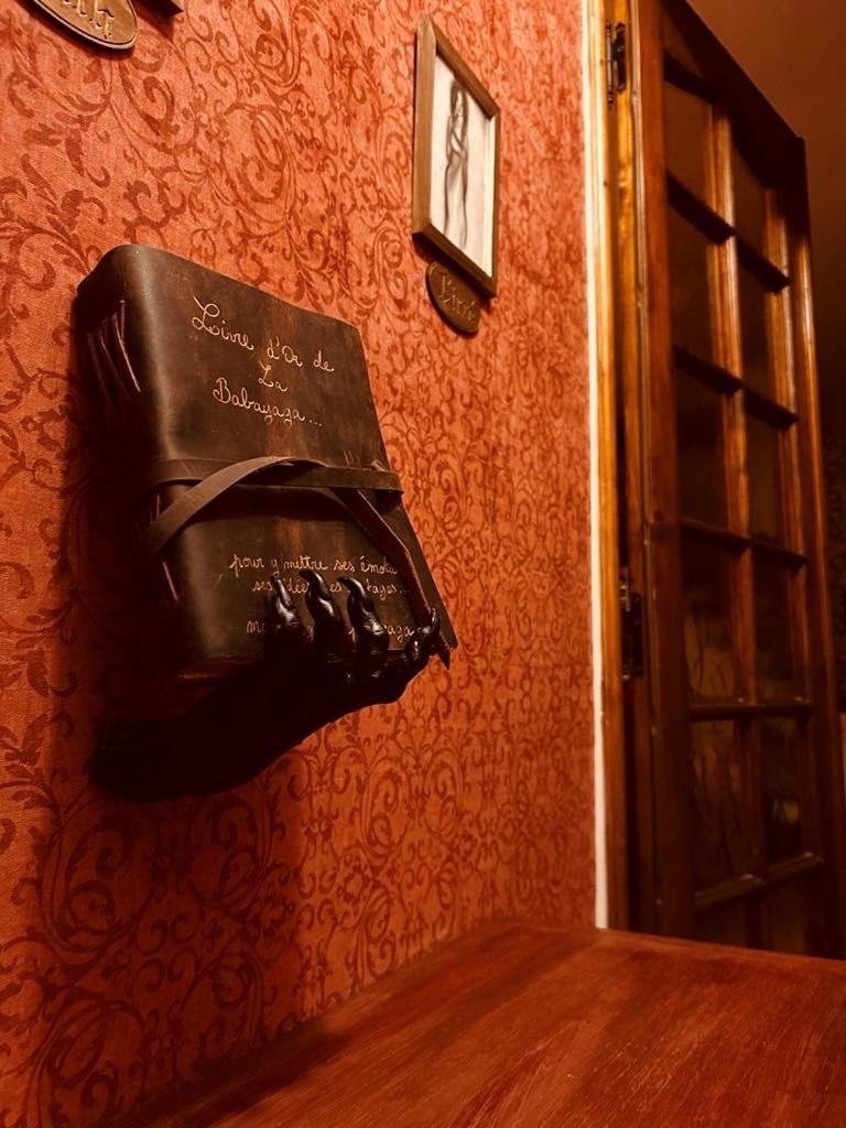 La Babayaga Bed and Breakfast Capestang Buitenkant foto