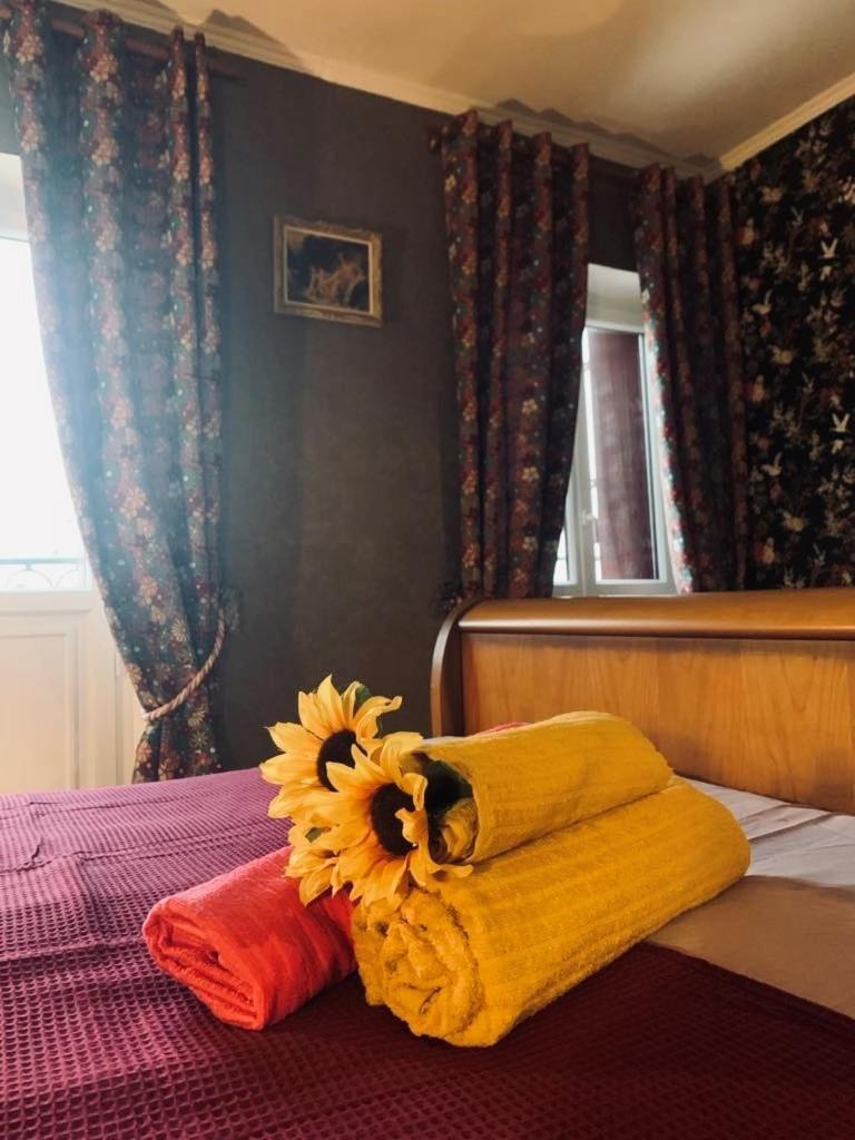 La Babayaga Bed and Breakfast Capestang Buitenkant foto