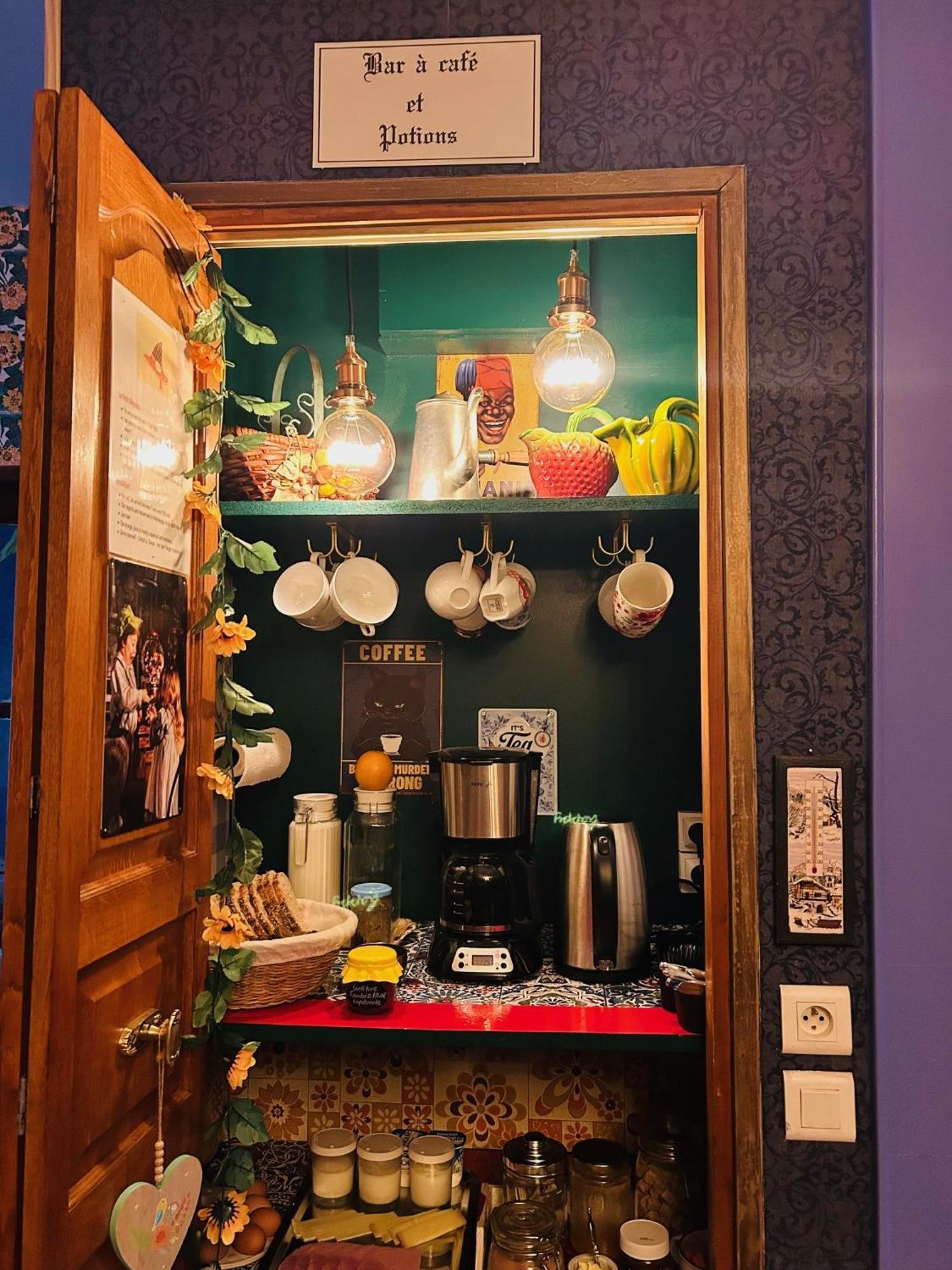 La Babayaga Bed and Breakfast Capestang Buitenkant foto